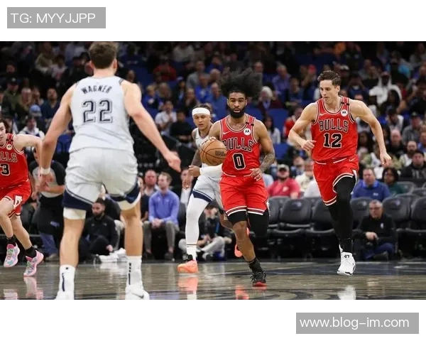 班凯罗再度错失绝杀本季关键球命中率低迷引发热议 班凯罗再度错失绝杀本季关键球命中率低迷引发热议